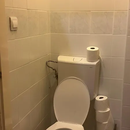 Nyugati Train Station Apartment Budapest